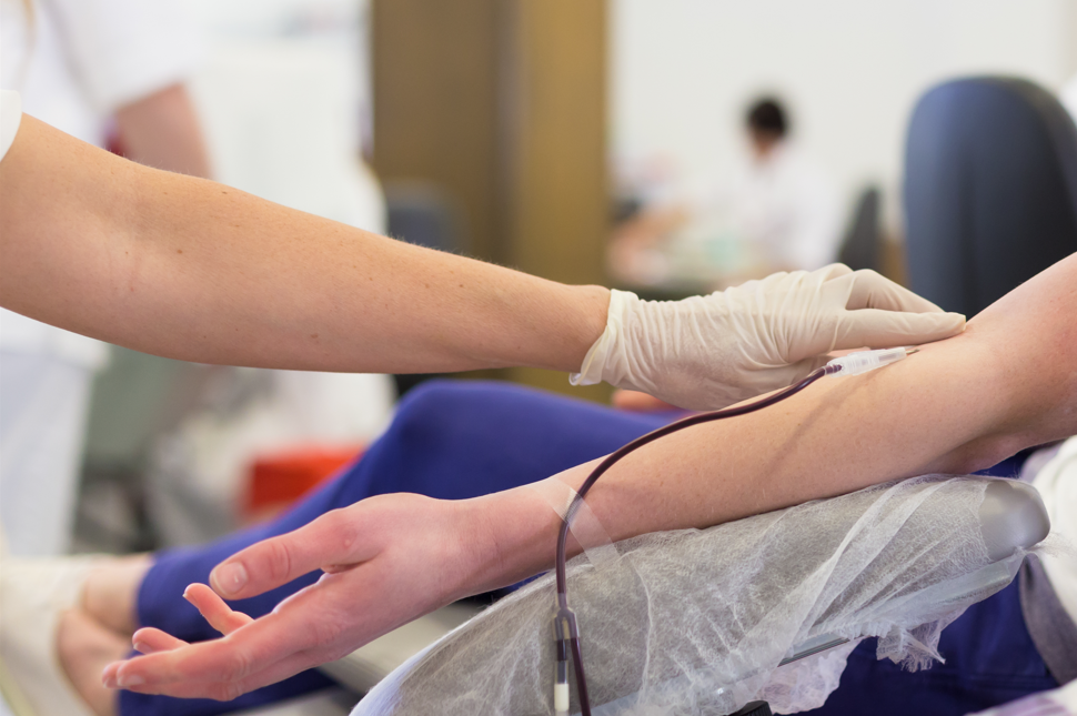 献血情暖元宵 爱心铸就团圆 | 兰州生物制药开展无偿献血活动