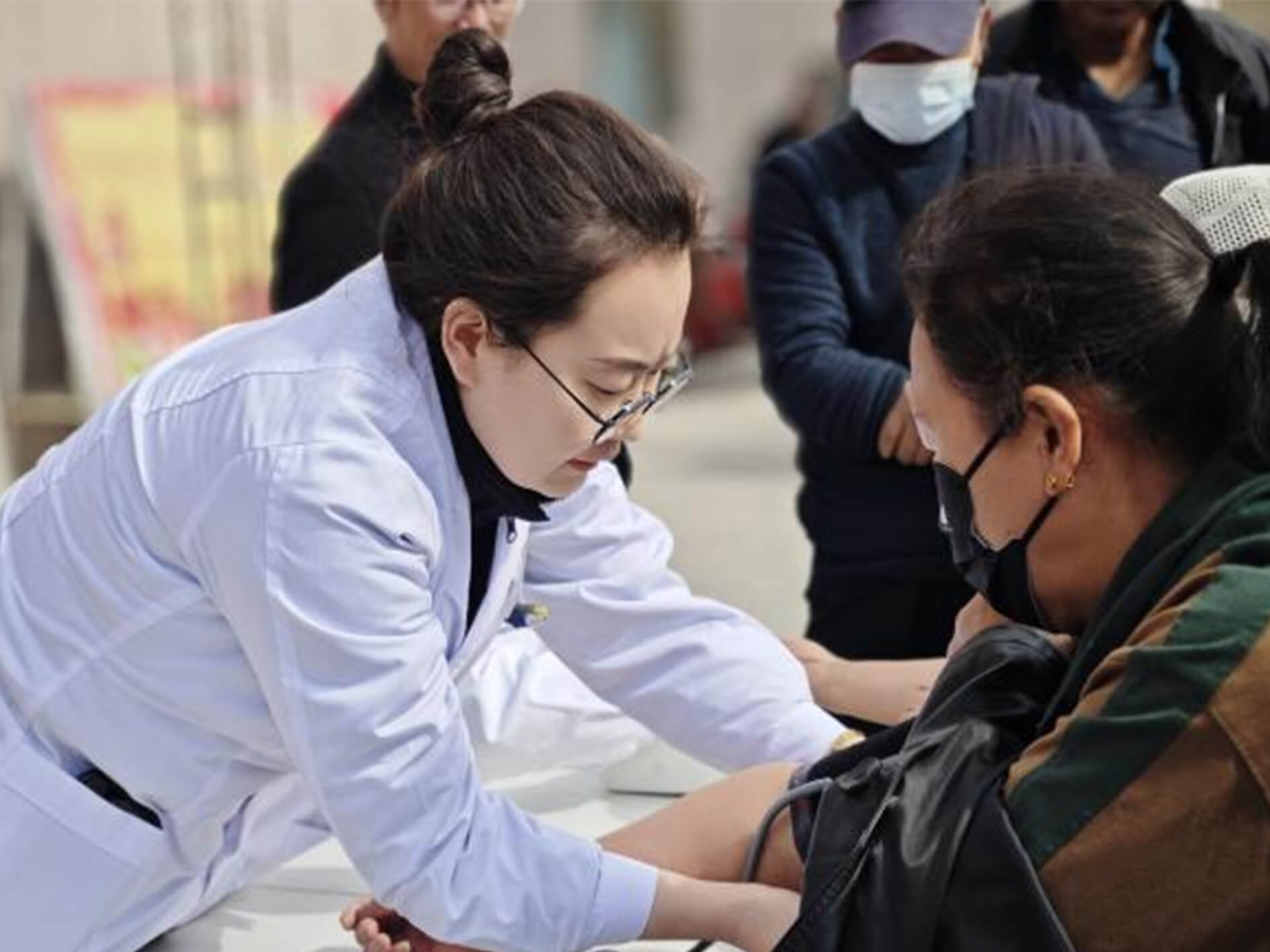 心系公益 生生不息 | 以爱为名，他们是健康路上最温暖的“追锋者”